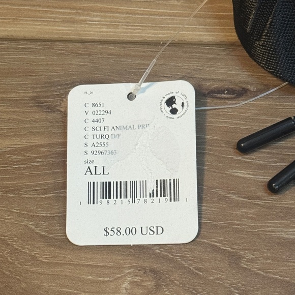 Free People movement NWT animal print Quilted Print Sling Bag - Picture 5 of 8